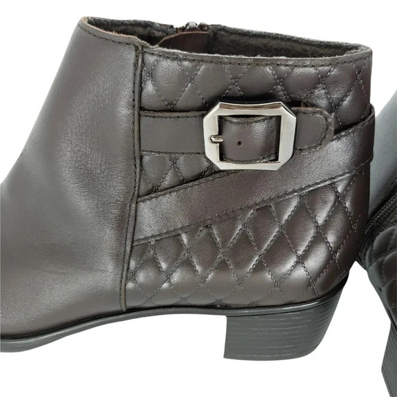 Munro Ankle Boots Bootie Jolynn Quilted Stack Block Heel - Picture 9 of 12